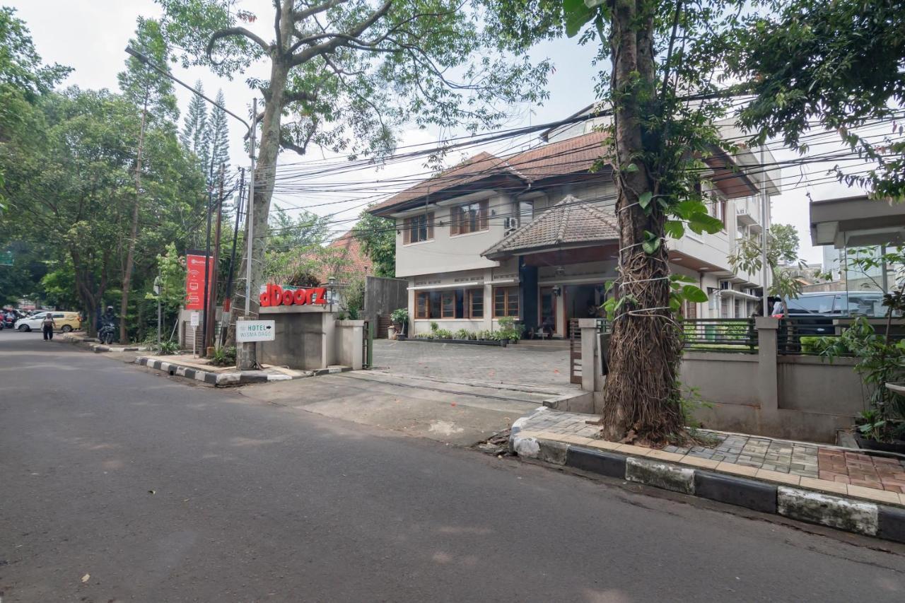 Hotel Reddoorz Near Institut Teknologi Bandung 2 Exterior foto