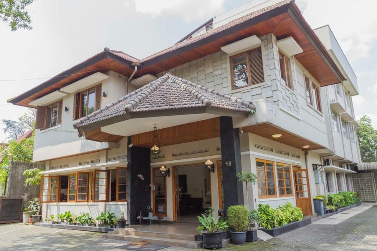 Hotel Reddoorz Near Institut Teknologi Bandung 2 Exterior foto